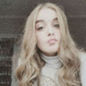 Meet your Posher, Evana